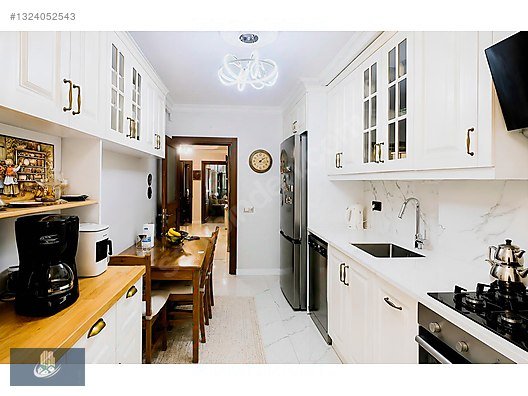SİLAHTARAĞA CAD. ÜZERİNDE EMSALSİZ 3+1 OTOPARKLI DAİRE 165M2 - Küçük Resim 3